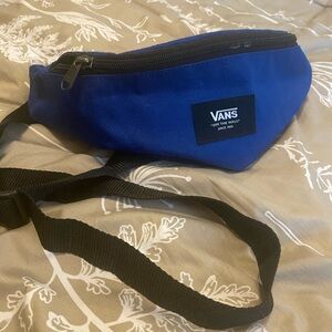 VANS Fannypack . Electric blue . Height 5.07 Inches, Width 14.82 Inches